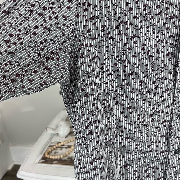 Apt. 9 women's sz. large men's Button up Floral shirt grey/blue brown Item #293 - Picture 4 of 8